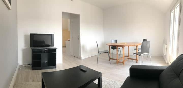 Appartement Simple Sur Argenteuil, Proche Paris מראה חיצוני תמונה